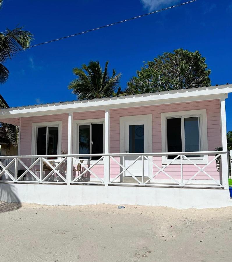 Casa Rosada Beach Front Mano Juan エクステリア 写真
